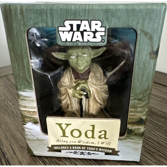 Chronicle Books Other - STAR WARS Yoda "Bring You Wisdom" I Will - Statue Figure w/Book Open Box Figure